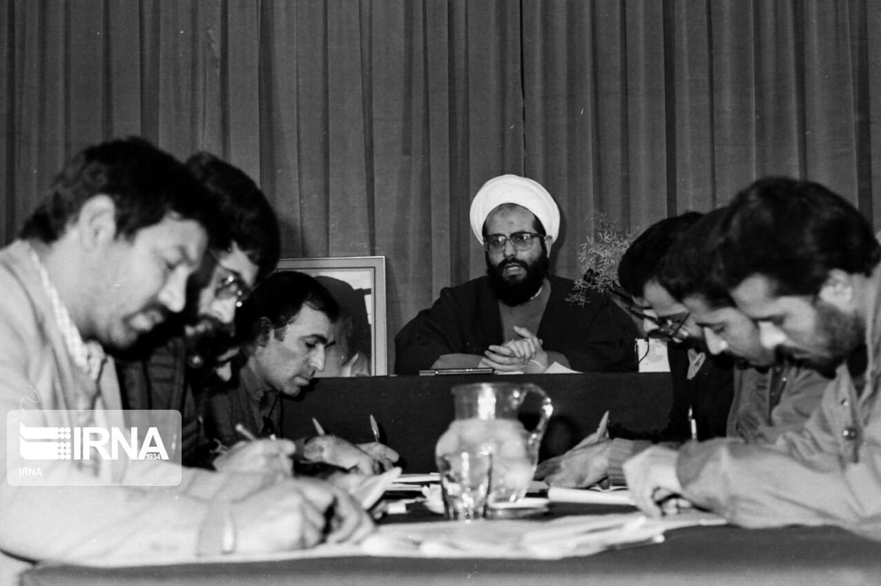 محمد محمدی ریشهری , آیتالله حسینعلی منتظری نجفآبادی ,