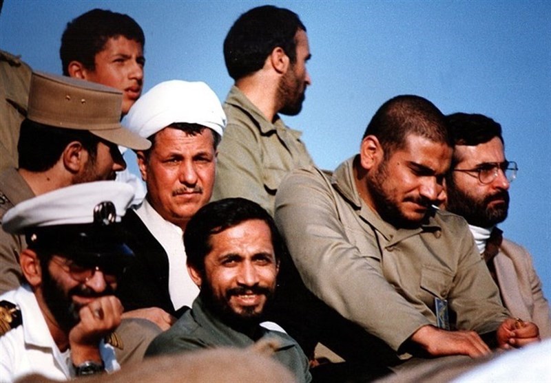 دفاع مقدس , کشور عراق , آیت‌الله اکبر هاشمی رفسنجانی , رحیم صفوی | سرلشکر سید یحیی صفوی , سپاه پاسداران | سپاه , 
