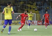 کیانی: پنالتی اشتباه استقلال، شیرازه تراکتور را از هم پاشید/ پرسپولیس شایسته قهرمانی بود