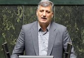 گودرزوند: چرا باید وزیری معرفی شود که 30 سال در ورزش بوده است؟