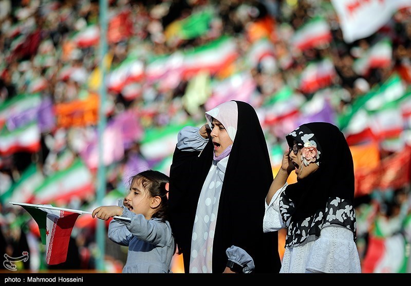 امام زمان (عج) , امام خمینی , امام خامنهای , ورزشگاه آزادی ,