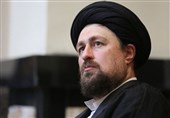 حسن خمینی: مردم خیابان و مساجد را ترک نکنند