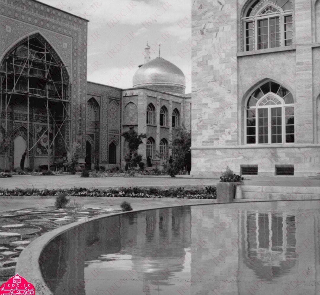 امام رضا (ع) , حرم امام رضا(ع) , 