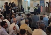 زمزمه فرازهای دعای کمیل در مدینه النبی+تصاویر