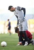 علیرضا بیرانوند دروازه‌بان تیم فوتبال پرسپولیس