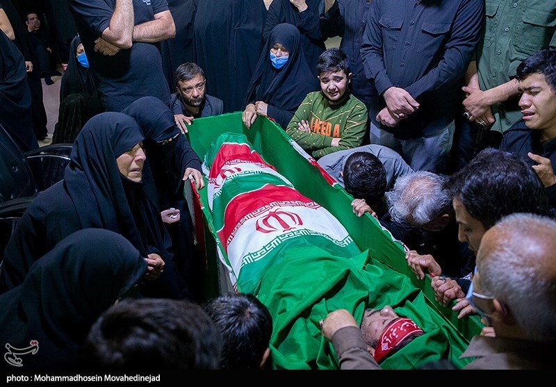 مراسم وداع با پیکر شهید مدافع حرم مصطفی مهدوی نژاد