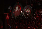"سخنرانی تبیینی" حجت الاسلام مسعود عالی درباره "حجاب بانوان" / مداحی میثم مطیعی در پنجمین شب محرم 1401