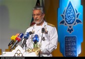 الأدمیرال سیاری یؤکد على جاهزیة الشعب والقوات المسلحة لمواجهة تهدیدات العدو