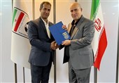 پرهیزکاری رئیس مرکز ملی فوتبال شد/ برگزاری نشست پروژه VAR با حضور تاج
