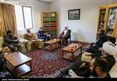 دیدار  محسن رضایی  معاون اقتصادی رئیس جمهور با  آیت‌الله  جعفر سبحانی مرجع تقلید شیعیان