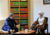 دیدار  محسن رضایی  معاون اقتصادی رئیس جمهور با  آیت‌الله  جعفر سبحانی مرجع تقلید شیعیان