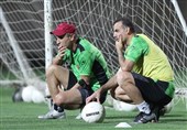 غیبت دوباره حسینی در تمرین پرسپولیس/ سیدجلال پاسخ تماس‌ها را نمی‌دهد!