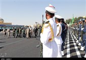 حضور رهبر معظم انقلاب در مراسم دانش‌آموختگی دانشگاه‌های افسری نیروهای مسلح