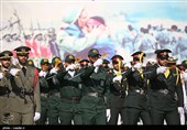 حضور رهبر معظم انقلاب در مراسم دانش‌آموختگی دانشگاه‌های افسری نیروهای مسلح