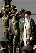 حضور رهبر معظم انقلاب در مراسم دانش‌آموختگی دانشگاه‌های افسری نیروهای مسلح