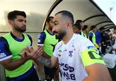 شجاعیان: فوتبالیست‌ها به هم کمک کنند خیلی بهتر از این است که به جان هم بیفتند!