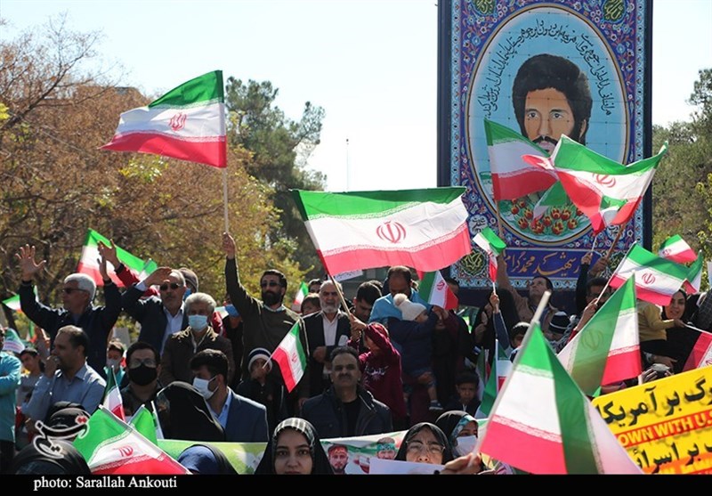 استان کرمان , یوم‌الله 13 آبان , دانش آموزان , شهید , شهید سپهبد قاسم سلیمانی , 