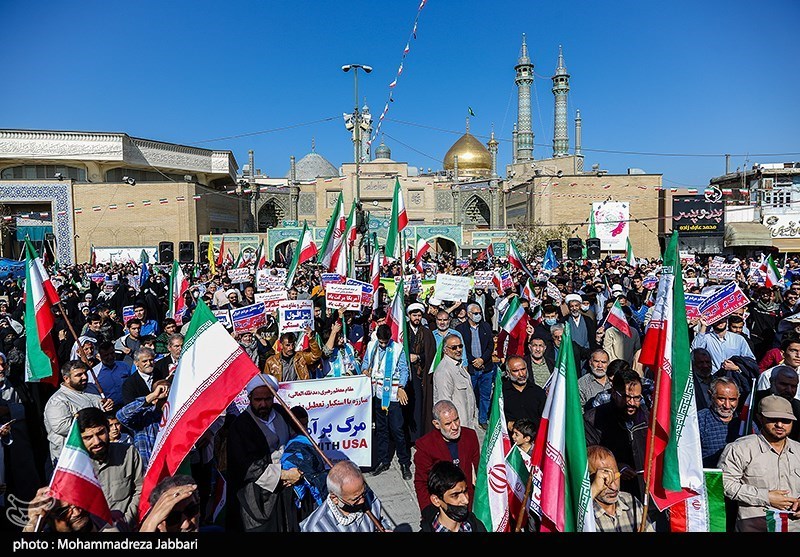 Iranians Express Support for Gaza on National Day against Global Arrogance