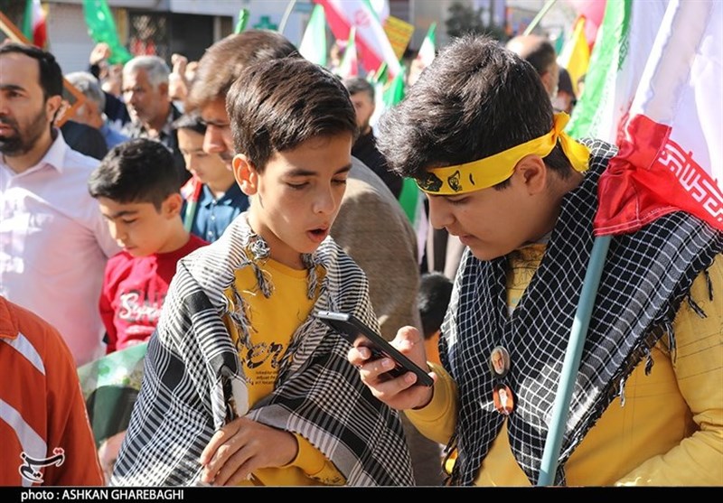 Iranians Express Support for Gaza on National Day against Global Arrogance