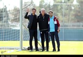 خسرو حیدری مربی استقلال ، کارلوس کی‌روش سرمربی تیم ملی فوتبال و سیدمهدی رحمتی  سرمربی آلومینیوم اراک