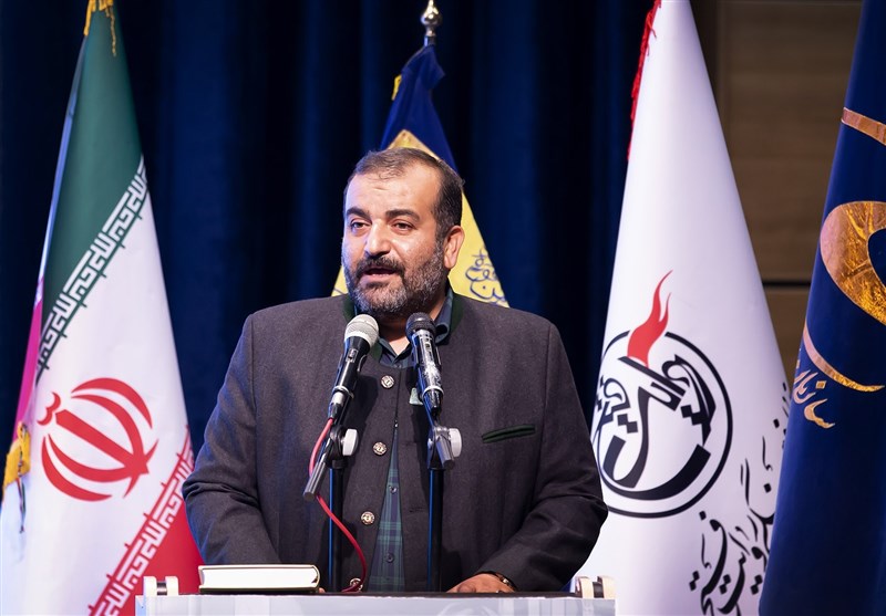 تئاتر , تئاتر مقاومت , آرتین سرایداران , 