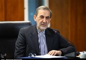 ولایتی: القوات الأجنبیة یجب أن تغادر المنطقة