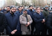 حضور سردار عزیز جعفری در تشییع پیکر مرحوم رستم قاسمی