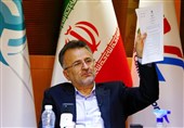 داورزنی: منابعی که با لابی‌گری تامین شود، منطقی نمی‌دانم/ در مورد حضور مجددم در والیبال تابع قانون هستم/ مالیاتی که می‌دهیم به حق نیست!
