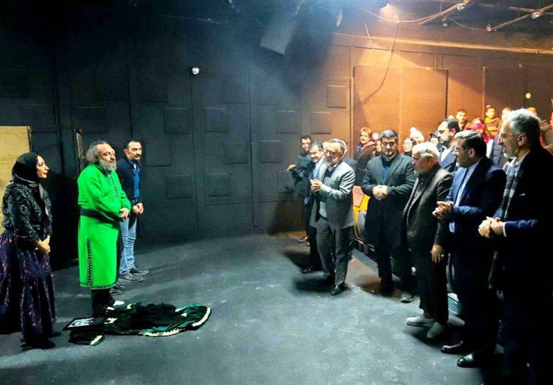 جشنواره تئاتر فجر , تئاتر , تئاتر شهر , تئاتر مقاومت , تئاتر خیابانی , 