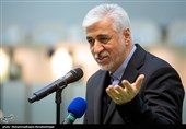 وزیر ورزش: هزار زمین چمن مصنوعی در سال جدید احداث می‌شود