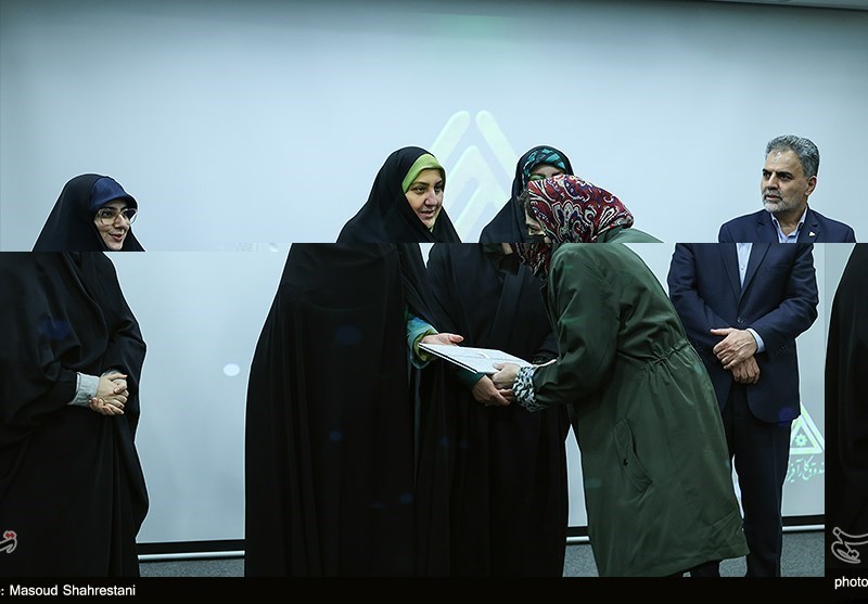 مراسم تقدیر از برگزیدگان جشنواره مد ولباس فجر
