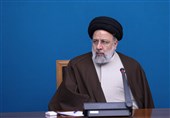 رئیسی: باید همه برای تقویت نهاد خانواده تلاش کنیم/ منتقدین را «بی‌شناسنامه» نمی‌خوانیم