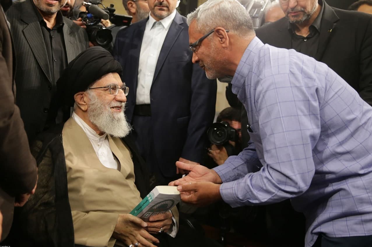 ادبیات دفاع مقدس , کتاب , موزه انقلاب اسلامی و دفاع مقدس , خاطرات دفاع مقدس , ناشران دفاع مقدس , 