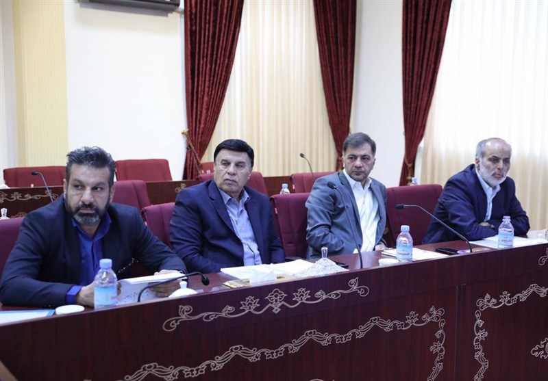 فوتبال , تیم فوتبال استقلال , وزارت ورزش و جوانان , 