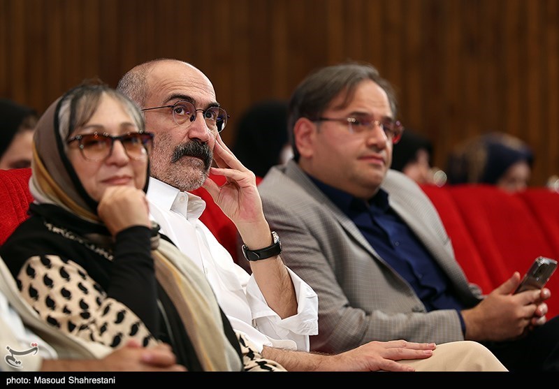 تلویزیون , صدا و سیما , شبکه کودک , برنامه کودک و نوجوان , بازیگران , کانون پرورش فکری , 