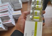 کشف انبار بزرگ دارو و اقلام بهداشتی قاچاق در سمنان