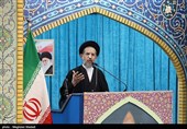 خطیب جمعة طهران: التلاحم الوطنی غیّر معادلات القوة لصالح إیران ومحور المقاومة