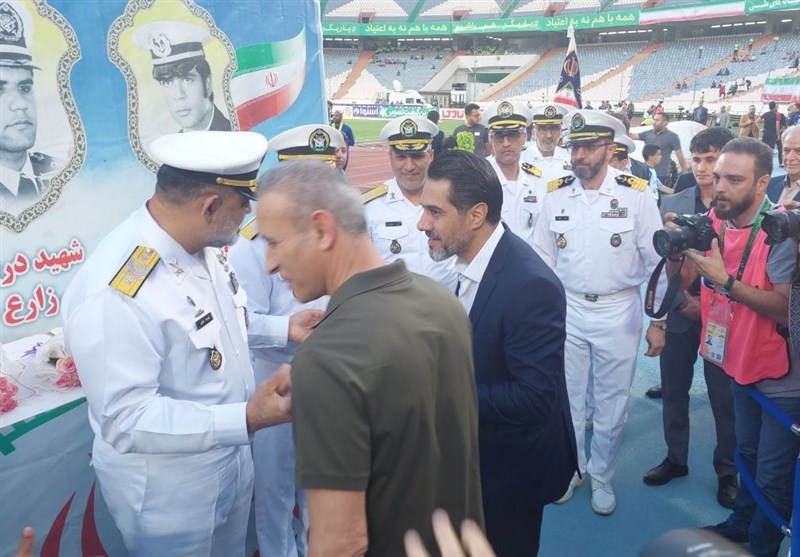 تیم فوتبال پرسپولیس , تیم فوتبال گلگهر سیرجان ,