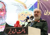 فدوی: هیچ شناور آمریکایی در خلیج فارس و دریای عمان نیست