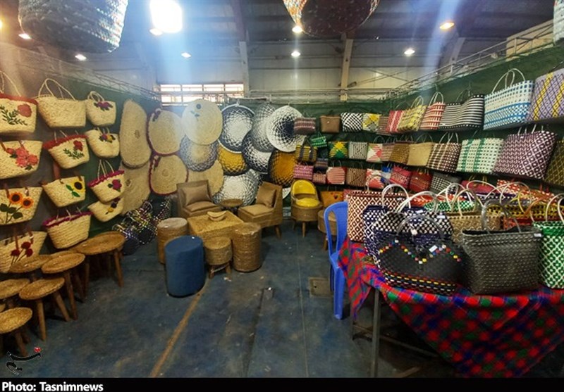زن روستایی , زندگی روستایی , استانداری قزوین , 