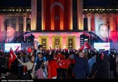 شادی مردم با پیروزی اردوغان در انتخابات ریاست جمهوری ترکیه