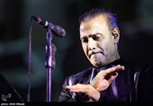 علیرضا قربانی کنسرتش را به آتیلا پسیانی تقدیم کرد
