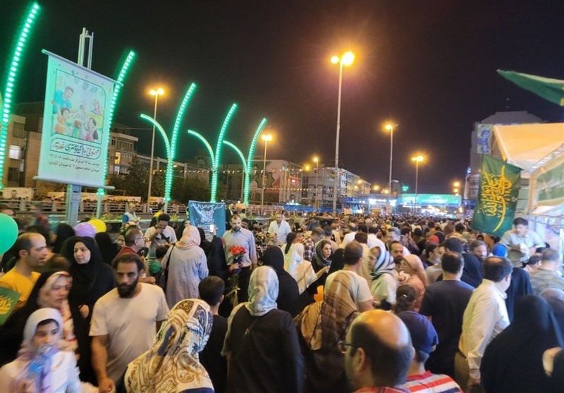 غدیر خم | عید غدیر خم , عید غدیر , مهمانی 10 کیلومتری غدیر , شهرداری تهران , میدان آزادی , میدان ولیعصر(عج) , میدان امام حسین(ع) , 