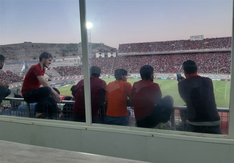 تیم فوتبال پرسپولیس , تیم فوتبال تراکتور تبریز , 