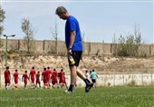 ادامه رفت و برگشت‌ها در لیگ یک؛ حمیداوی به خوشه طلایی بازگشت!