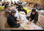 خدمت رسانی به زائرین اربعین حسینی در سامرا