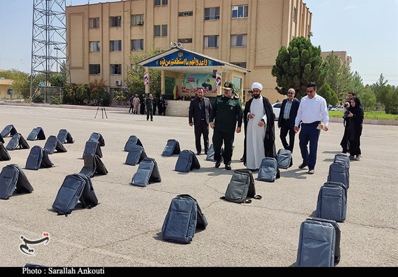 استان کرمان , کمک مؤمنانه , دانش آموزان ,