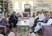 تاکید مقام سازمان ملل بر تحصیل زنان در دیدار با «عبدالله» و «کرزی»