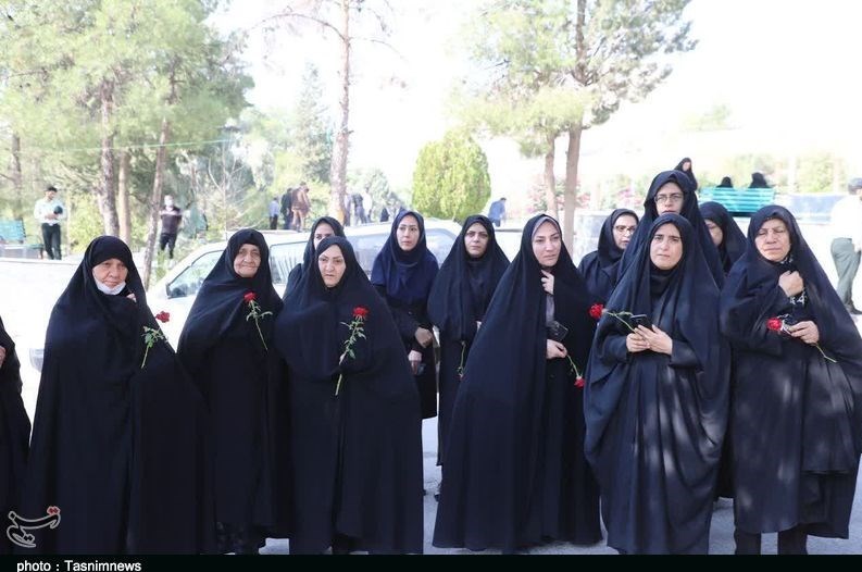 استان لرستان , استانداری لرستان , خانواده شهدا , شهدای دفاع مقدس , 