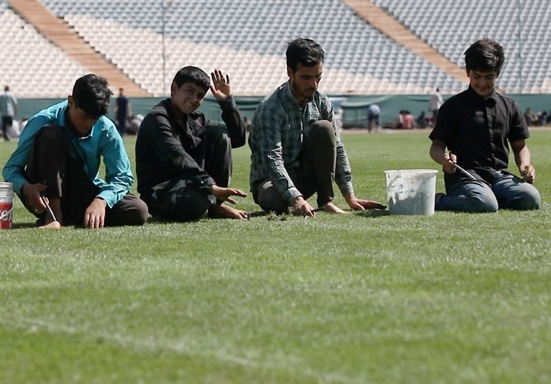 فوتبال , ورزشگاه آزادی , تیم فوتبال استقلال , تیم فوتبال پرسپولیس , سازمان لیگ فوتبال ایران , 